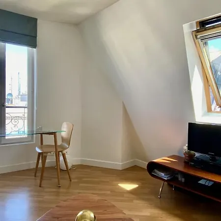 Appartement Le Nid De Republique Parijs